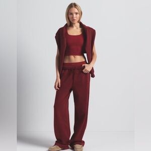 SKIMS MERLOT SET XXS